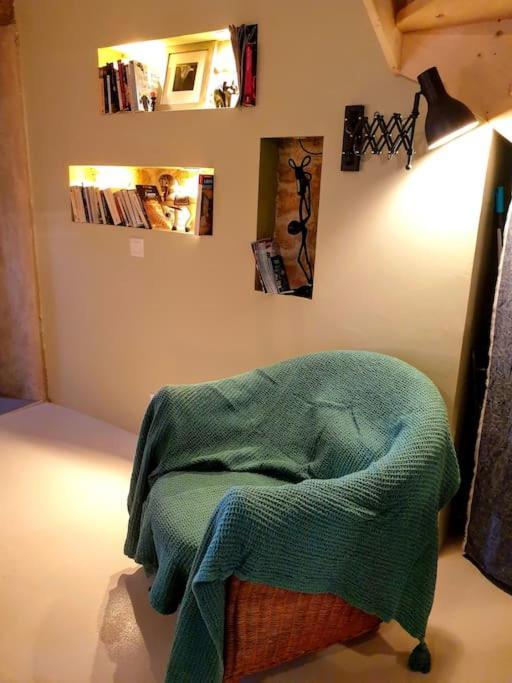 Holiday home La Dragonne, Petite Maison Au Centre De Belleme, Jardin, Cuisine Equipee, Vue Foret